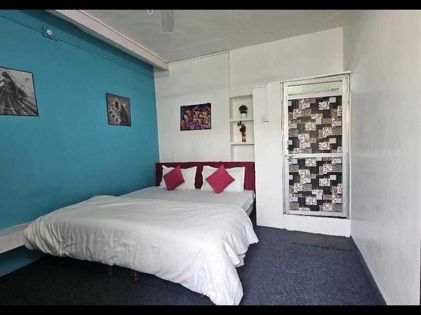 City And Palace View Guest House Удайпур Номер фото